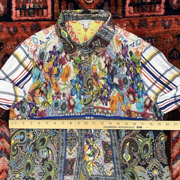 JOHN MARK Size Small Blouse Tunic Top Colorful Hummingbird Birds Floral Button - Picture 5 of 8